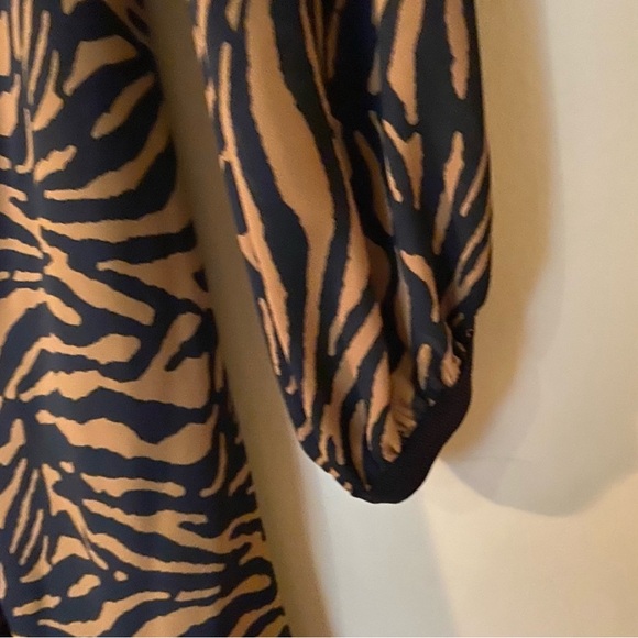 Rame Zebra Print Dress size 1 or US 4 - Picture 3 of 6
